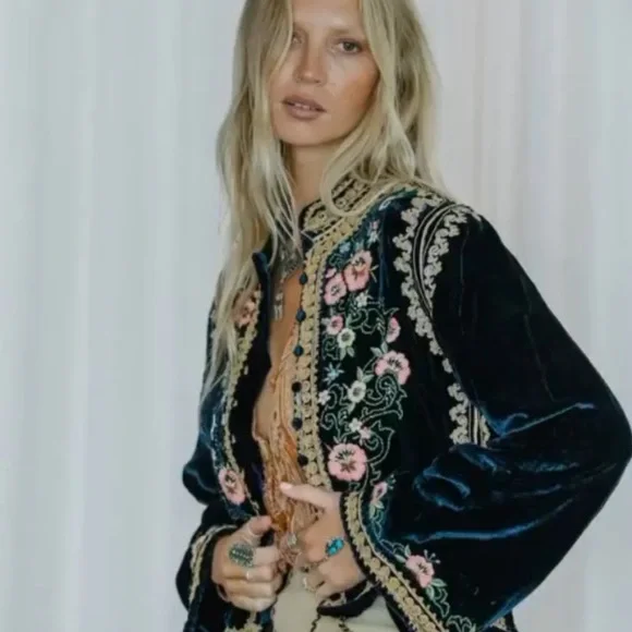 Chasing Unicorns Dark Horse Silk Velvet Jacket - NWT - XL - Picture 4 of 14